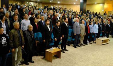 ‘Sizin Gündeminiz İstakoz Olabilir, Bizim Gündemimiz Halkın Sorunları’