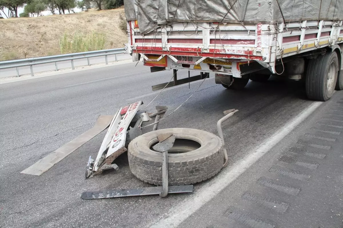 Manisa’da Trafik Kazası: 1 Ölü, 1 Yaralı